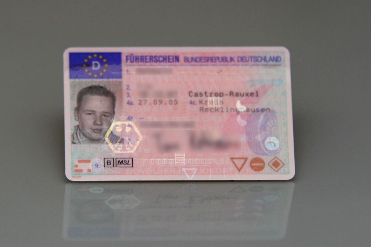 Führerschein Bezahlt Bekommen Trotz Arbeit