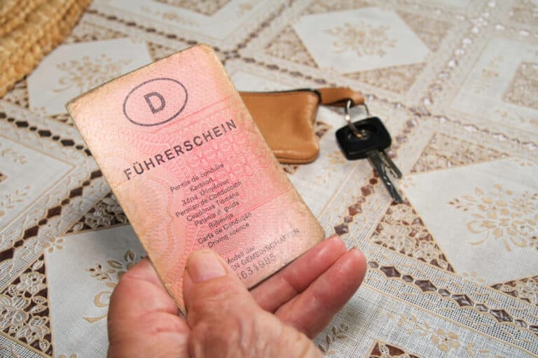 BürgergeldBezug nach Kündigung Besteht Anspruch?