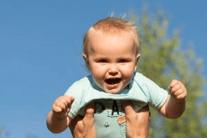 Elternzeit ermöglicht eine Auszeit, um mehr für die eigenen Kinder da sein zu können.