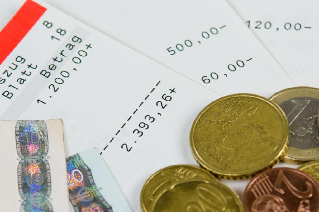 Das Gesetz zum Bürgergeld definiert, in welcher Höhe sich das Einkommen auf das Bürgergeld auswirkt.