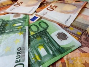 Für die Lohnzuschüsse, die der Gesetzesentwurf zum sozialen Arbeitsmarkt vorsieht, sind bis zu vier Milliarden Euro eingeplant.