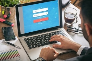 Hartz-4-Antrag: Online die Leistung zu beantragen geht nicht überall - ausfüllen ist allerdings möglich.