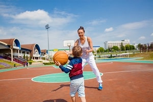 Hartz 4 für das Kind: Unterhalt und Kindergeld gelten als Einkommen.