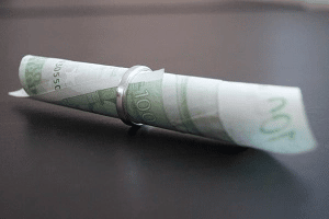 Hartz 4 und heiraten: Geld für die Kosten der Hochzeit kann angespart werden.