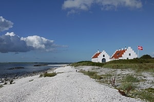 Wichtig: Hartz-4-Empfänger müssen Urlaub beantragen. Wer unerlaubt fährt, riskiert Sanktionen.