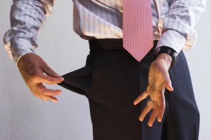 Wenn der Hauptjob nicht ausreicht, kann ein 450-Euro-Job helfen.