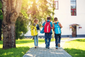 Gibt es auch Kindergeld, wenn das Kind im Ausland zur Schule geht oder studiert?