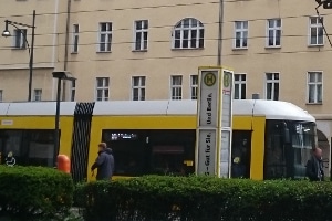 Modellprojekt zum solidarischen Grundeinkommen: Auch die BVG will Arbeitsplätze anbieten.