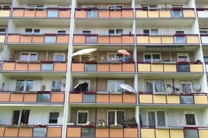 Gegen Wohnungslosigkeit könnte sozialer Wohnungsbau helfen.